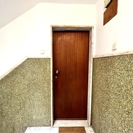 아파트 By Homing 타비라