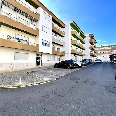 By Homing Apartment