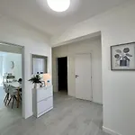 By Homing * טאווירה